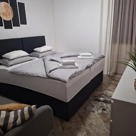 And Mare Vrlika Penzion Sinj